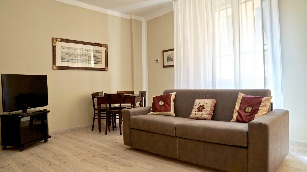 Palazzo Colombini Apartment Lucca Bagian luar foto