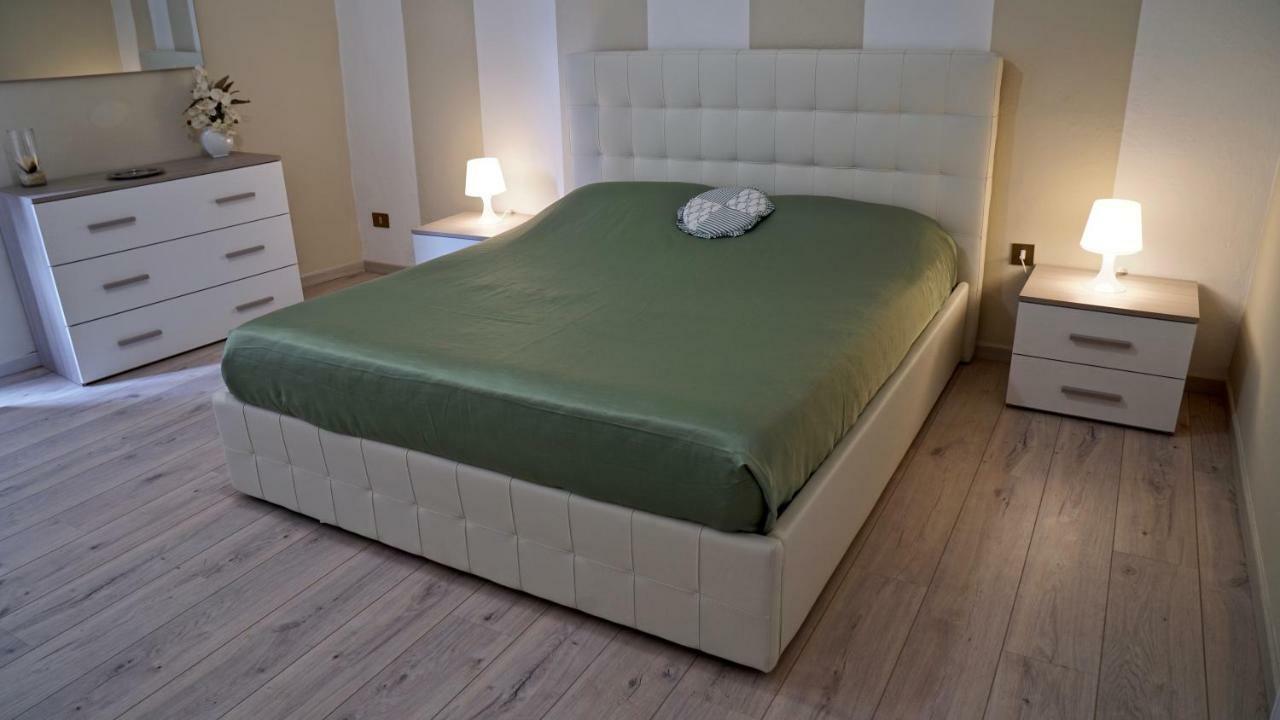 Palazzo Colombini Apartment Lucca Bagian luar foto